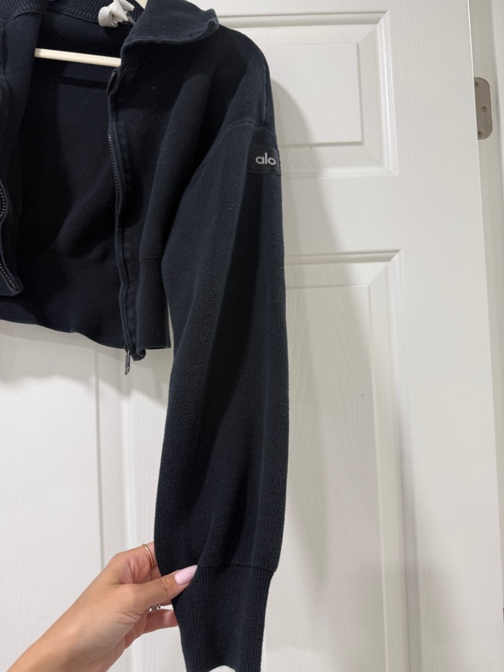 ALO Yoga Scholar Knit Cropped Full Zip Jacket - Women’s - Picture 4 of 5